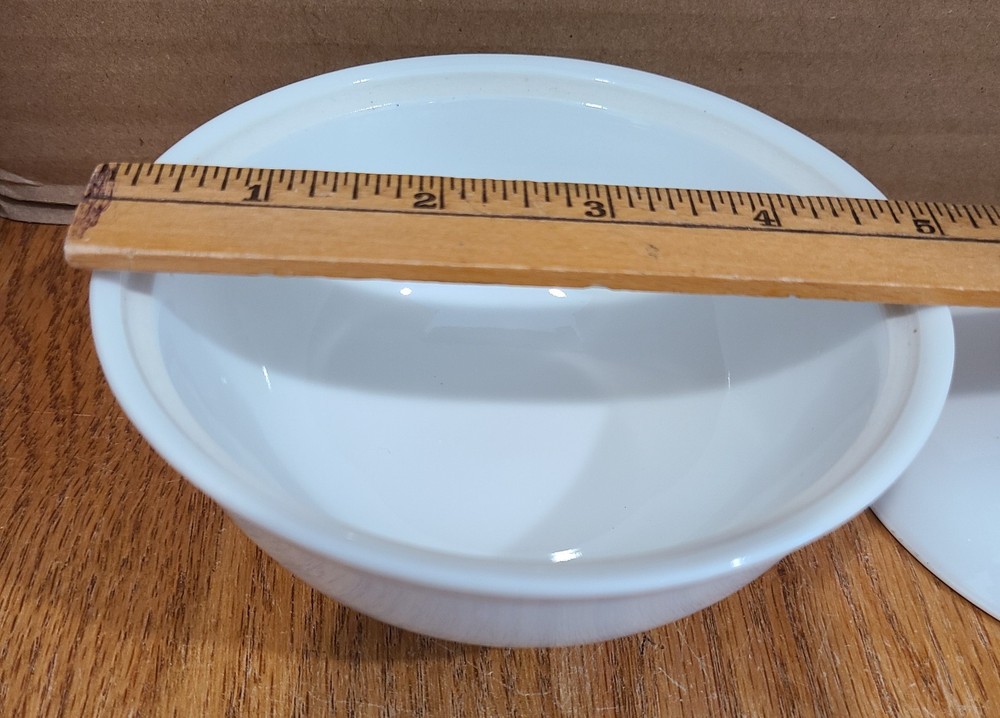 China Candy dish with lid 5" Blanc