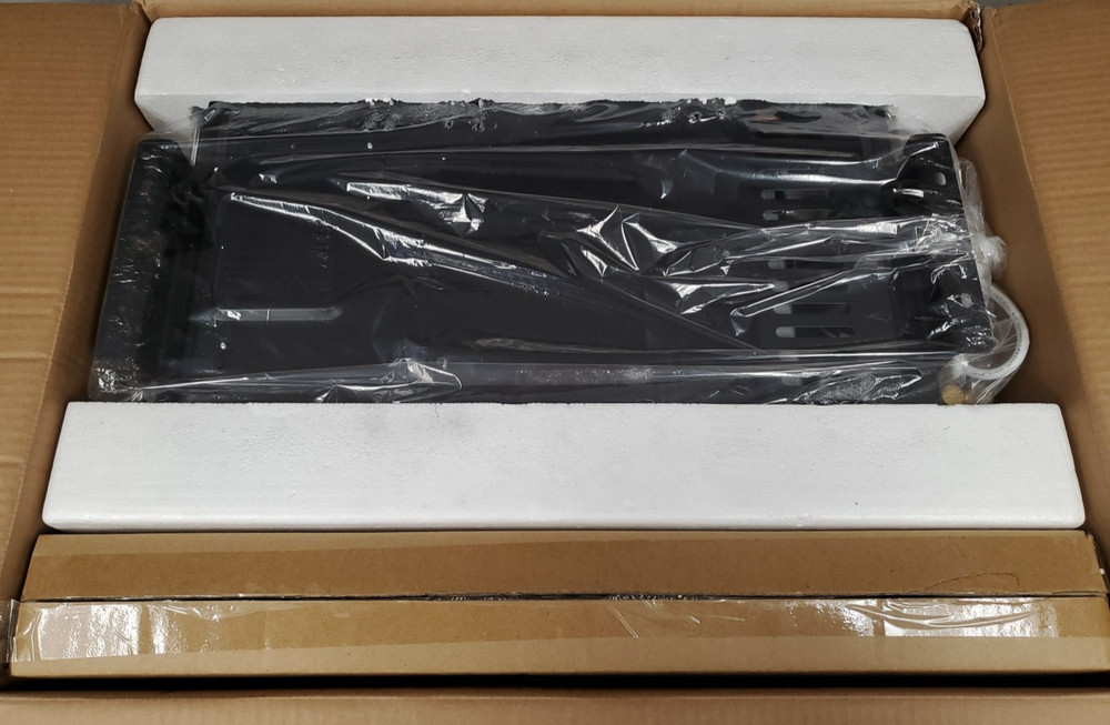 CAMPLUX CA318NG-N1 Smart 3.18 GPM Tankless Water Heater With Vent Pipe