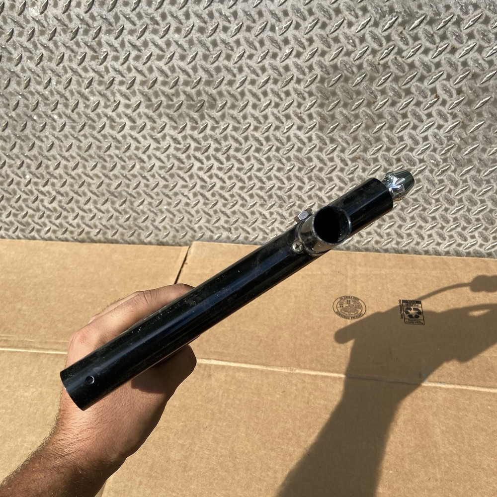 Black ICON Paintball Gun