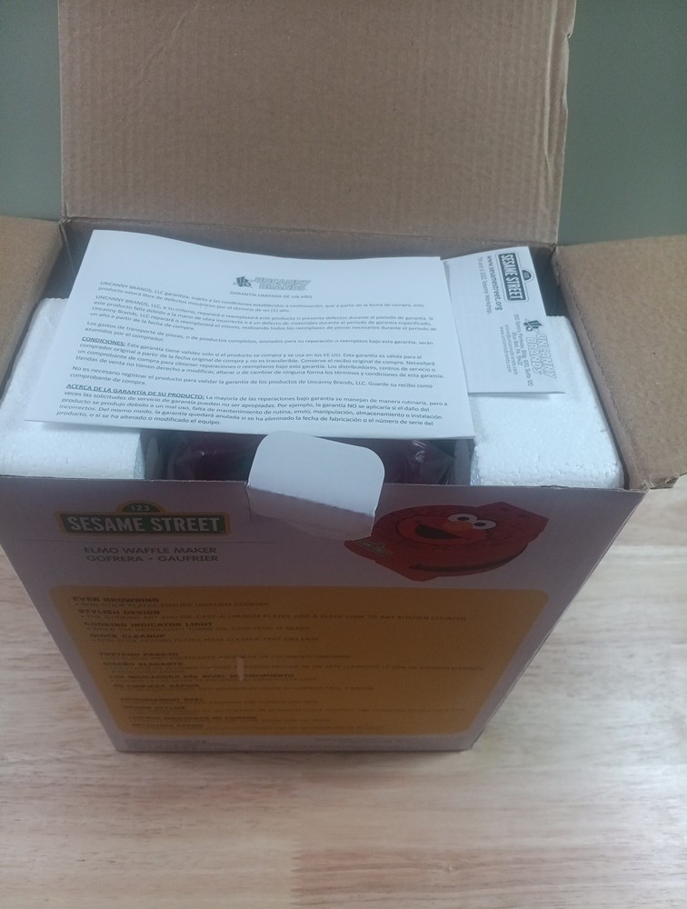 Sesame Street Elmo Waffle Maker New
