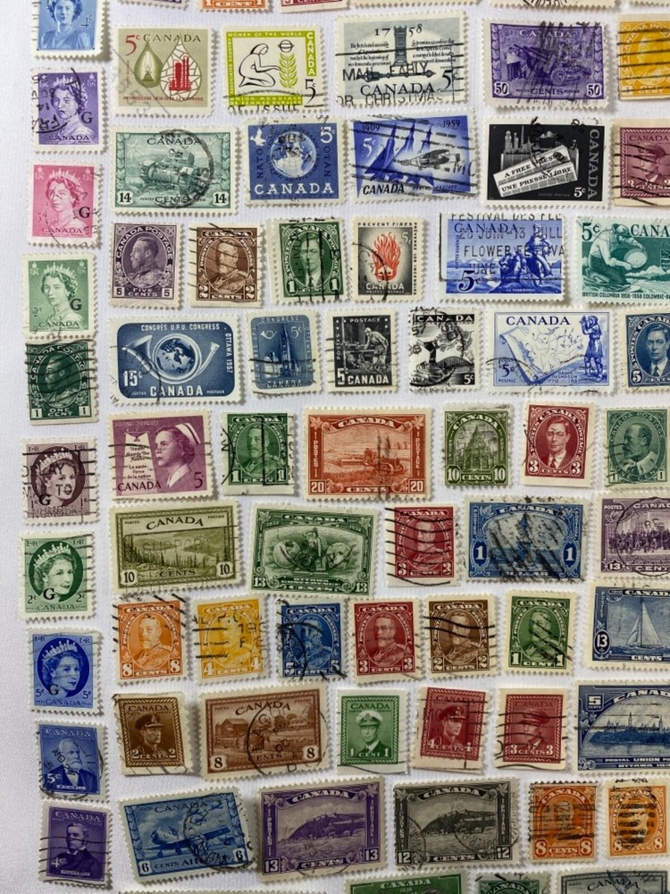 Stamp Vault POWERFUL Canada Collection - 330+ ALL DIFFERENT PRE 1960 - CV $$$