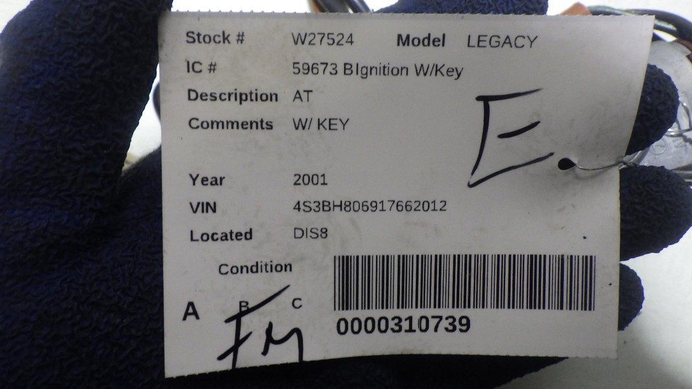 01 SUBARU LEGACY Ignition W/Key