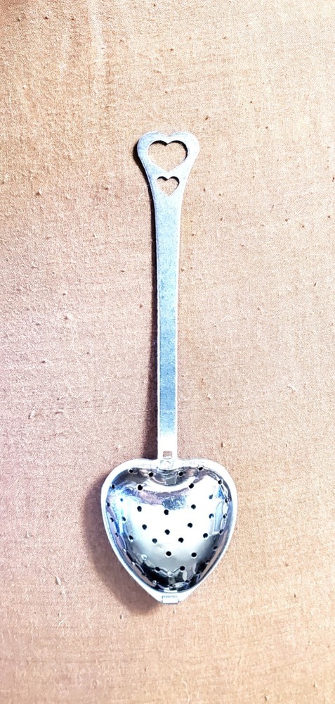 Heart Shaped Stainless Steel Tea Infuser With Handle