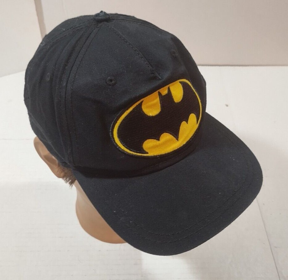 Batman DC Comics Batman Logo Snap Back Ball Cap