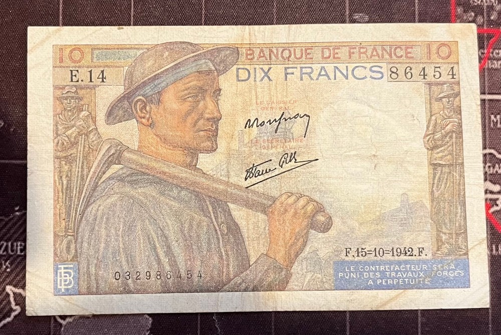 FRANCE 1942  "LE MINEUR" 10 FRANC NOTE