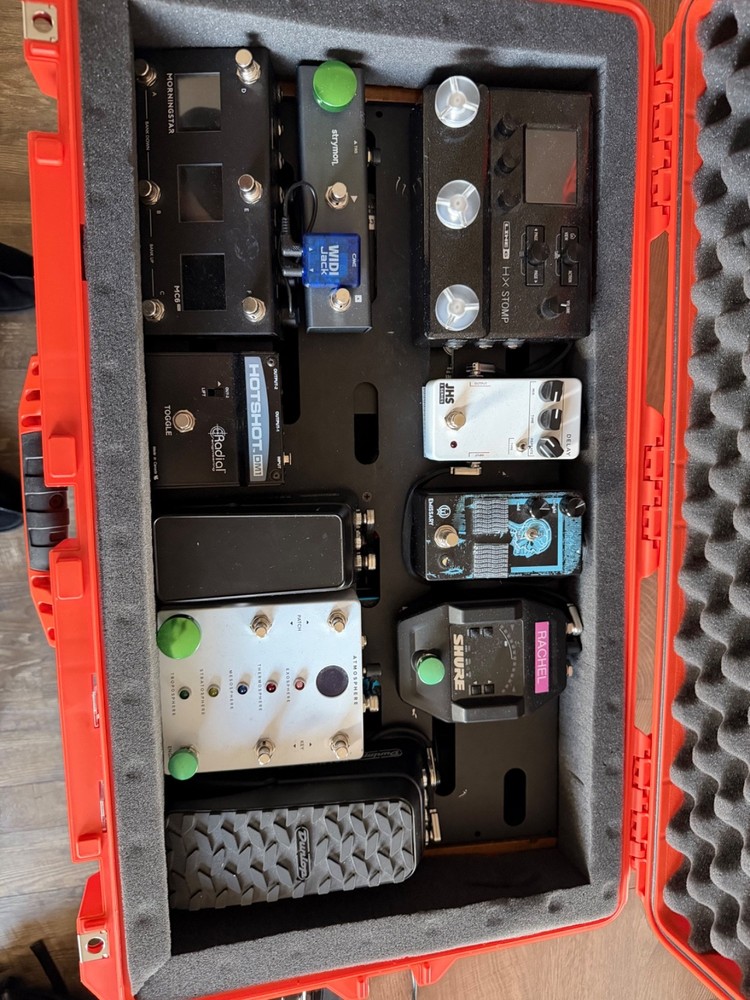 Tour Ready Pedalboard Rig