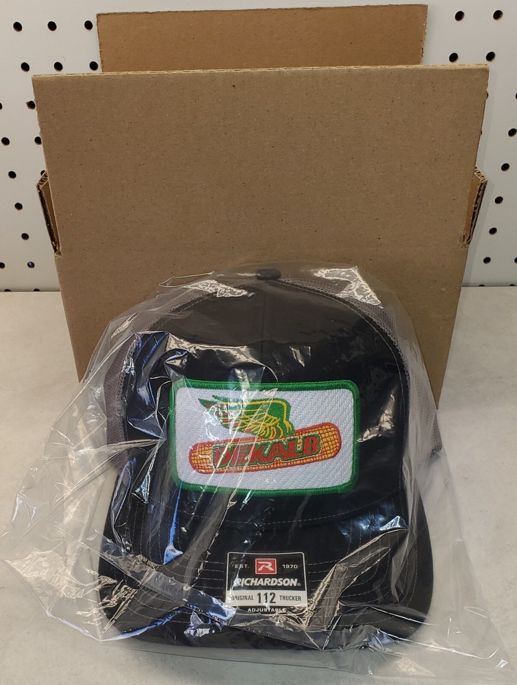 DEKALB SEED Patch on Richardson 112 Trucker Hat Snapback Black/Charcoal