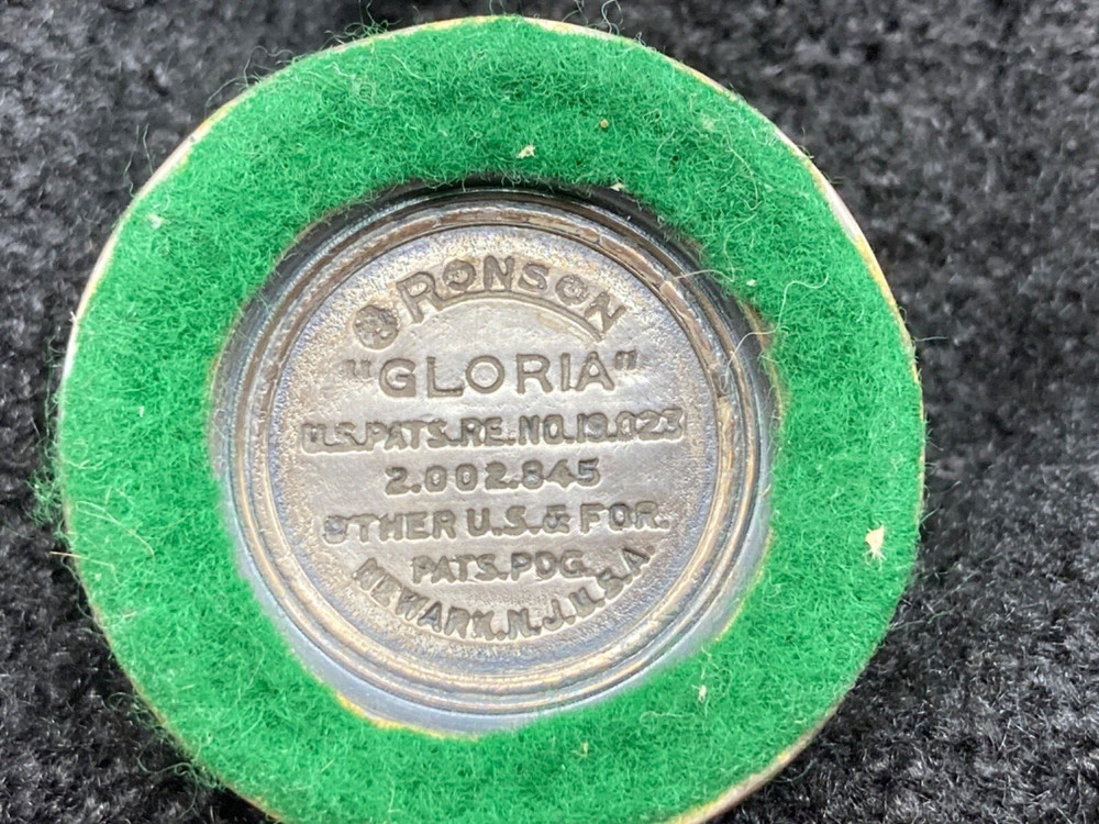Vintage Ronson “Gloria” Table Lighter