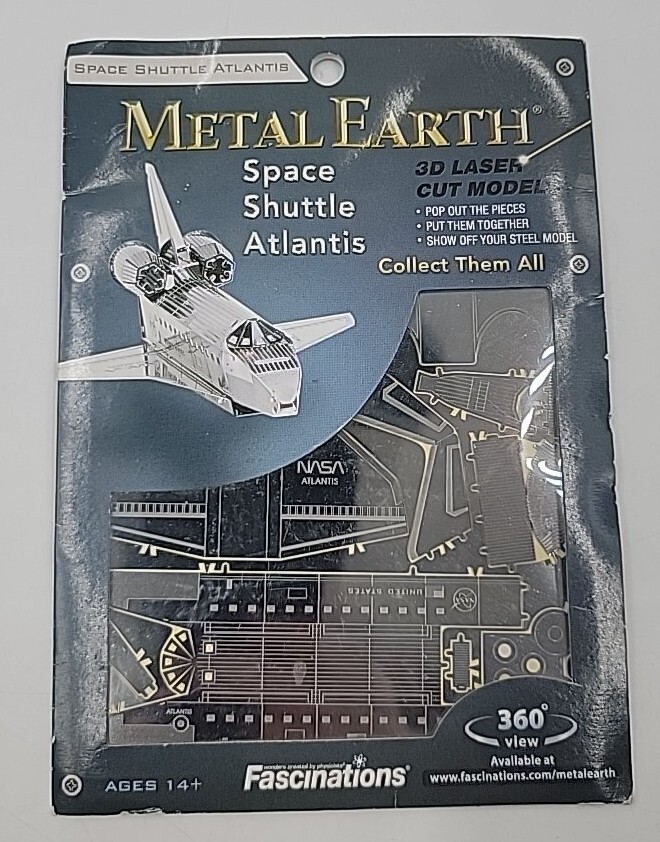 Fascinations Metal Earth 3D Laser Cut Models - Space Shuttle Atlantis - New!