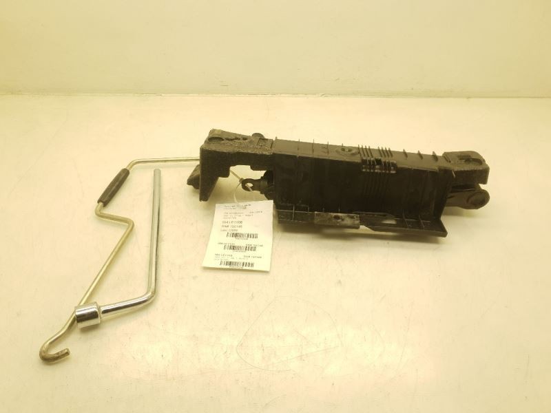 2008 LEXUS LS600HL JACK AND TOOL KIT