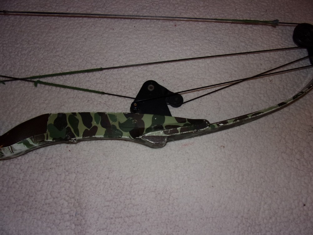 Bear Whitetail Hunter Compound Bow