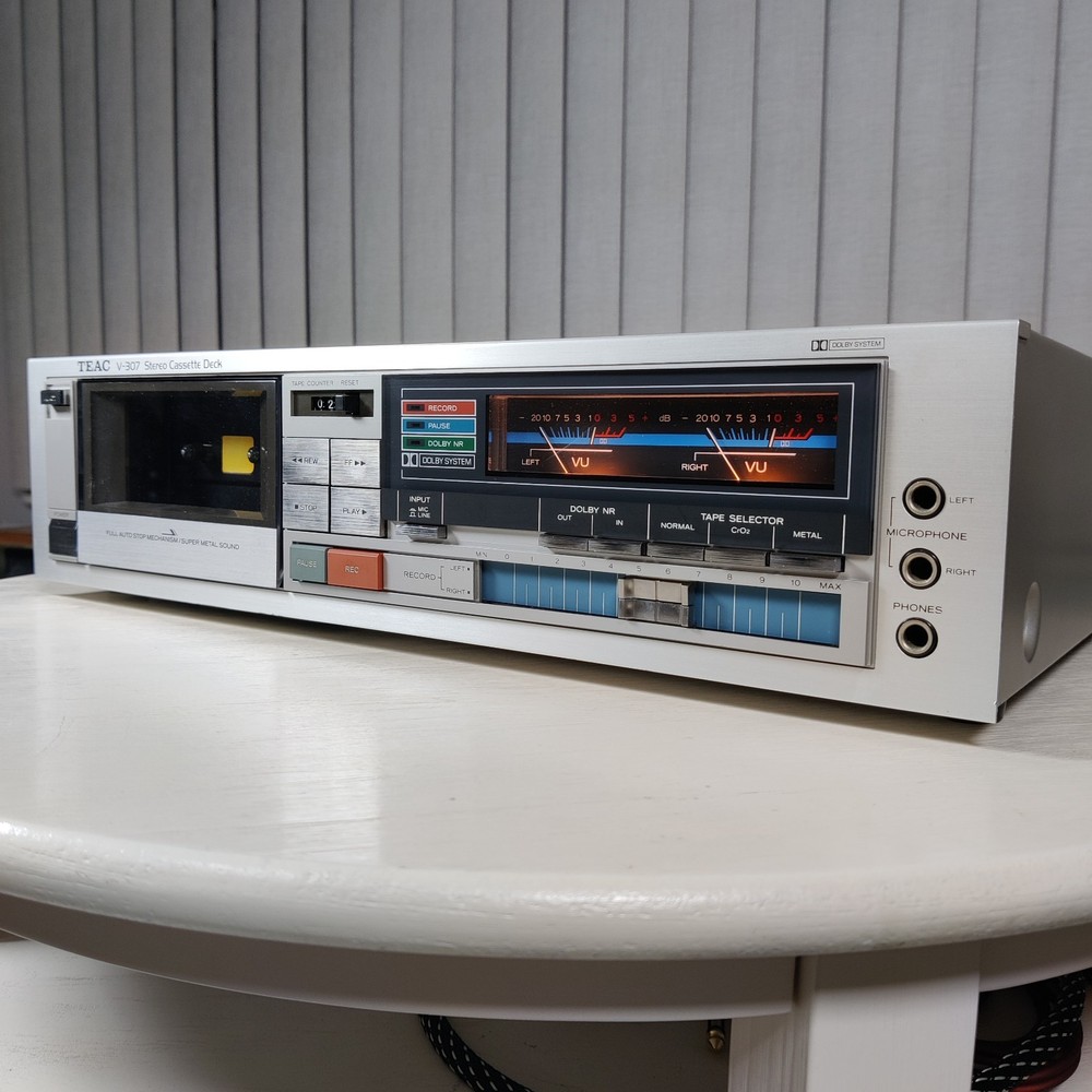 cassette deck TEAC V-307 working