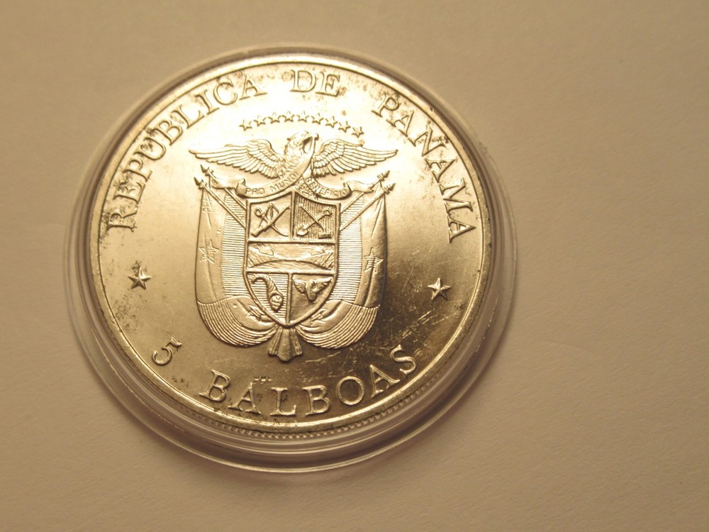 1972 Panama Silver 5 Balboa, w/capsule