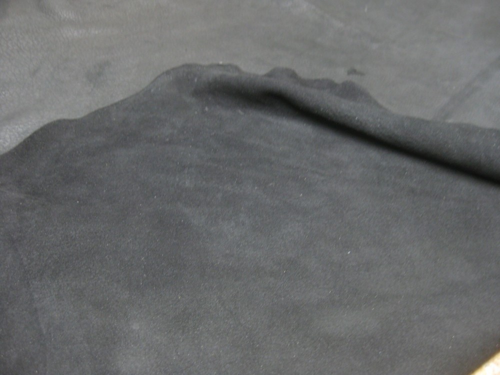 Top Grain Deer Leather # 0012301 Row 121