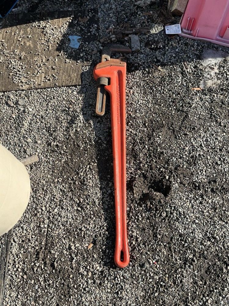 48 Inch ￼ Straight Pipe Wrench ￼