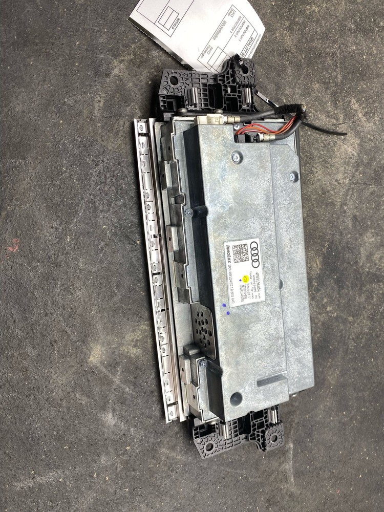 2019-2020 AUDI Q8 4MN FRONT UPPER DASH 10.1' INFO MULTIMEDIA DISPLAY SCREEN UNIT