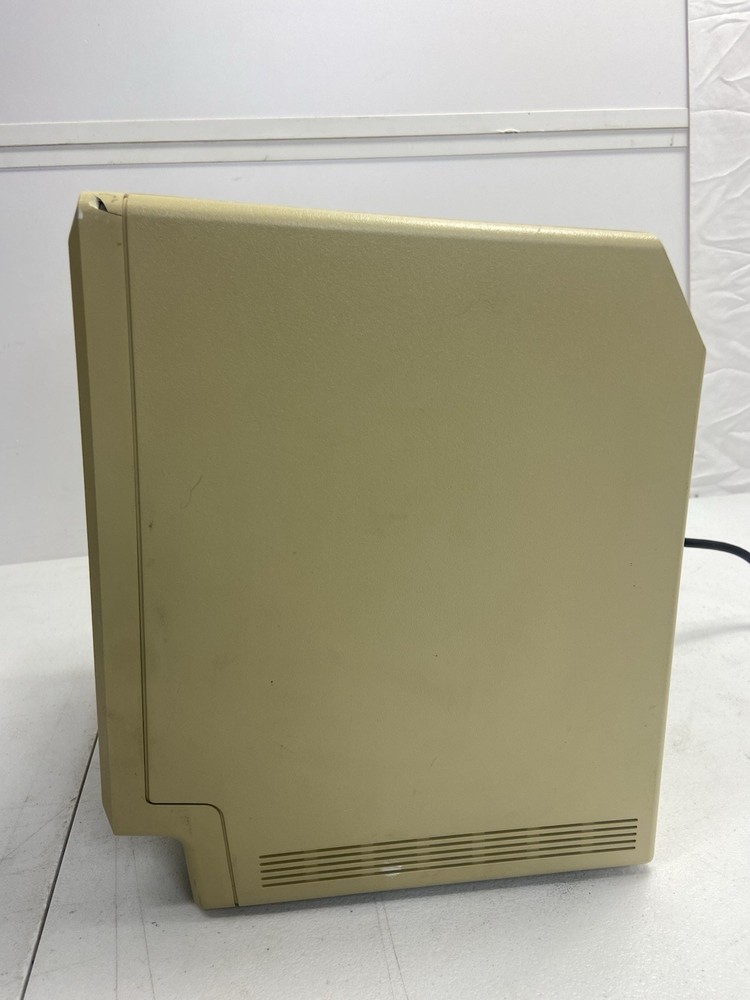 Apple Macintosh Plus 1MB Vintage Computer (PARTS ONLY)