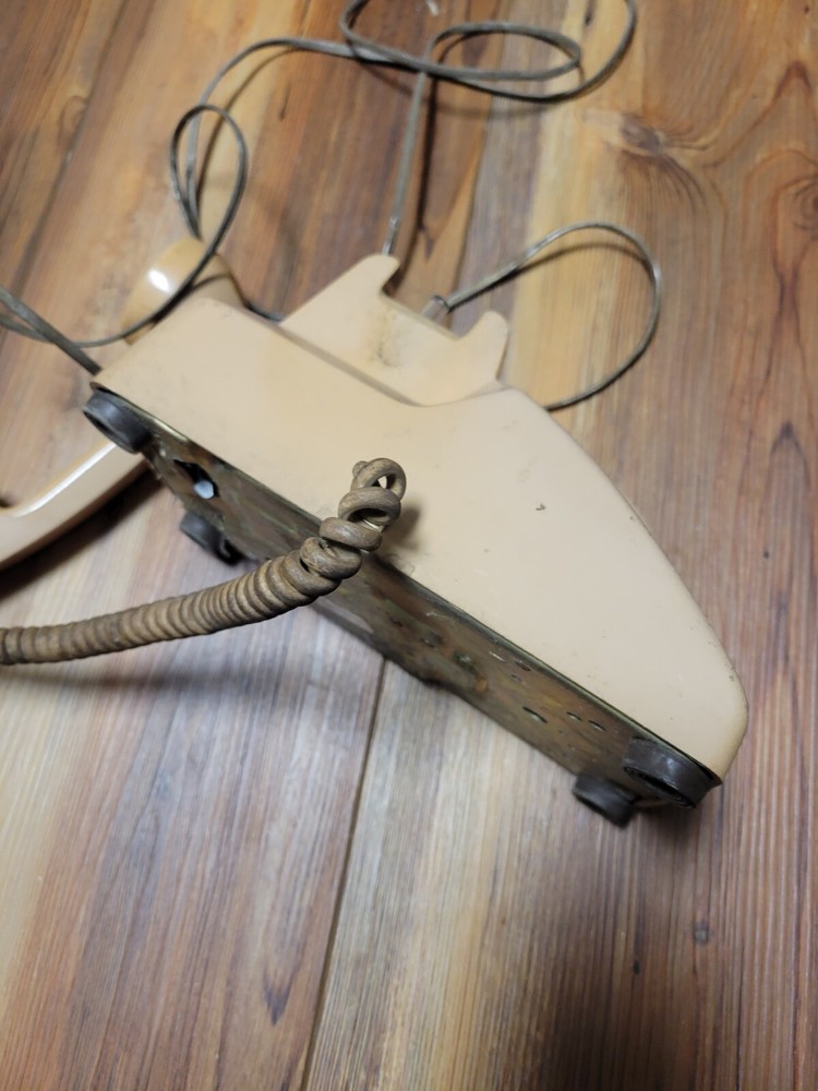 Antique ITT UTS Rotary Telephone With Cord