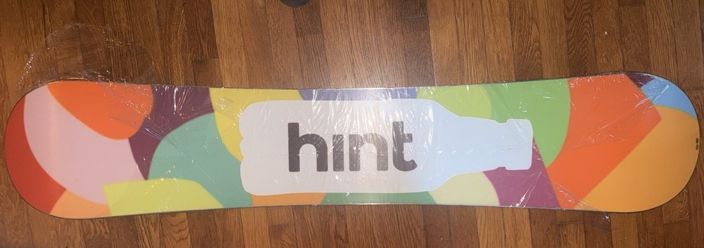 Hint Snowboard 152CM