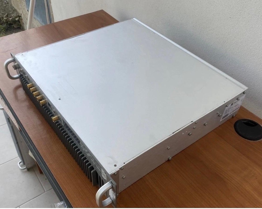 100W (200W Analog) DVB-T/H TRANSMITTER. PAL B/G UHF SCREEN SERVICE TESTED