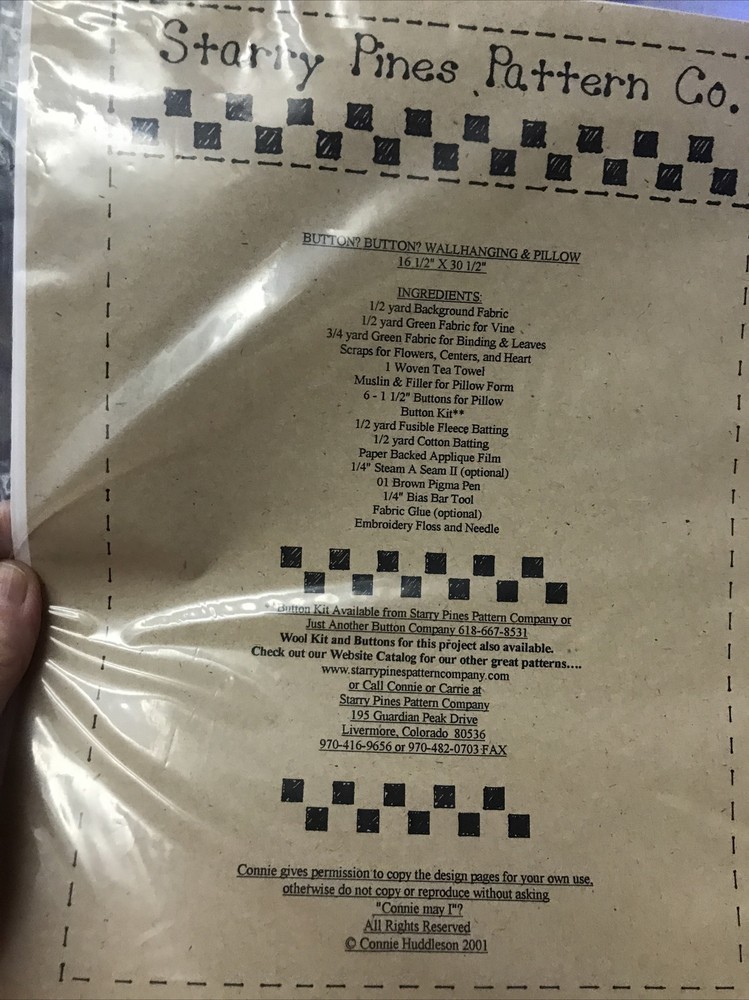 36 Button Button Wall Hanging And Pillow Starry Pines Pattern Co. Buttons Includ