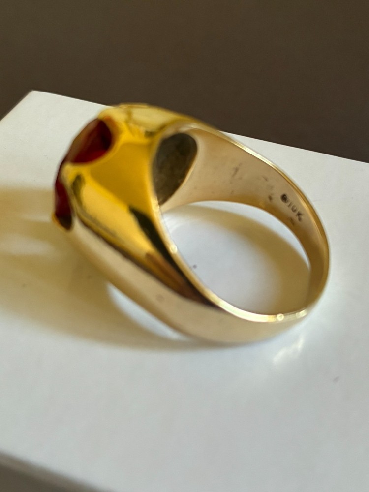 Men's 10K Gold Ring + Lab Created Ruby/Garnet Stone (Preowned)