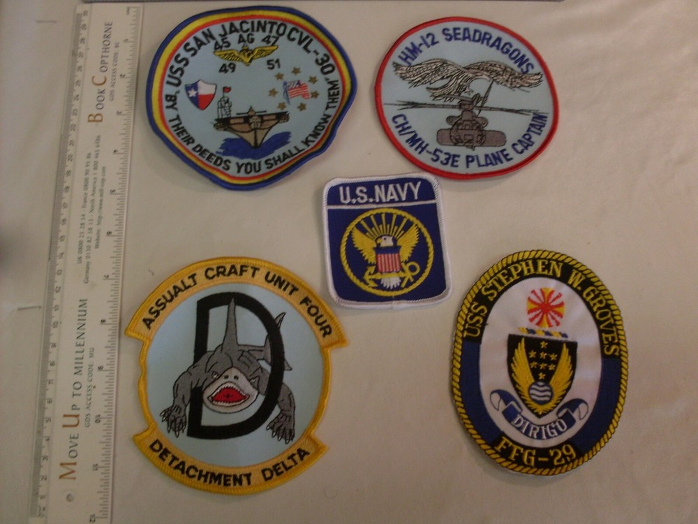Navy USA 4 medium one small patch collection patches embroidered for display
