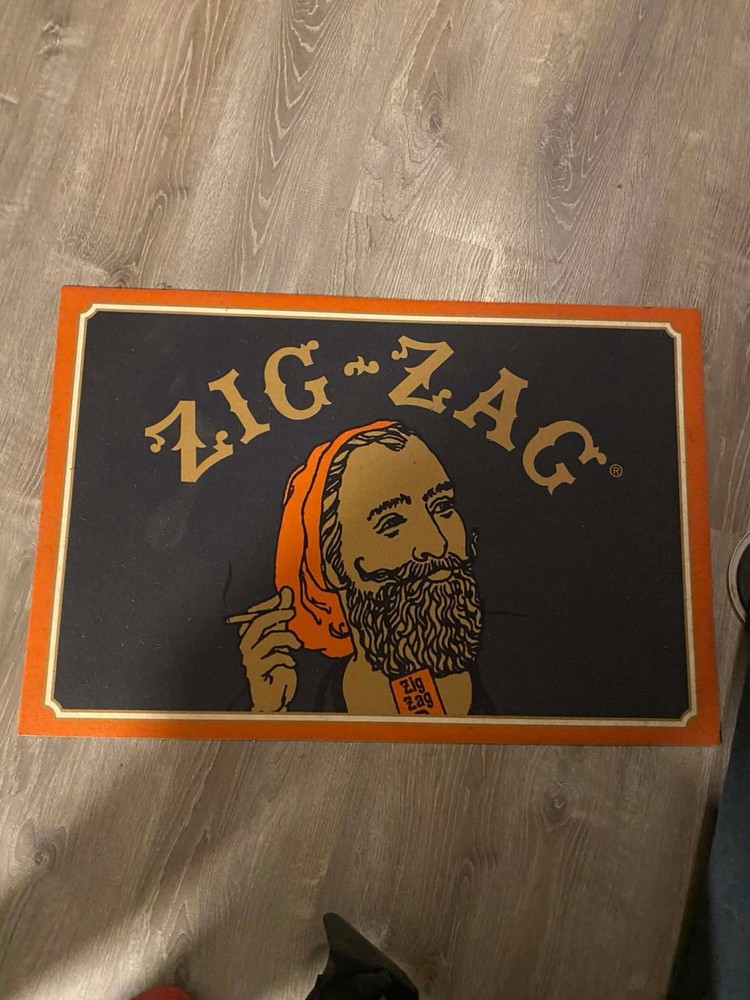 Zig Zag Rolling Papers Floor Mat