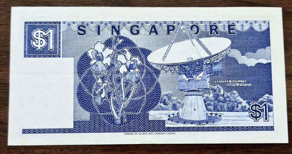 Singapore $1 Dollar Bank Note 1987. Excellent Condition