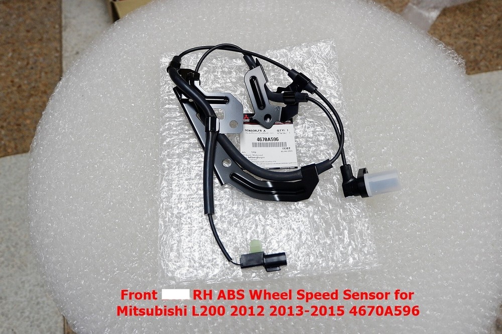 Front RH ABS Wheel Speed Sensor For Mitsubishi L200 2012-15 4670A596
