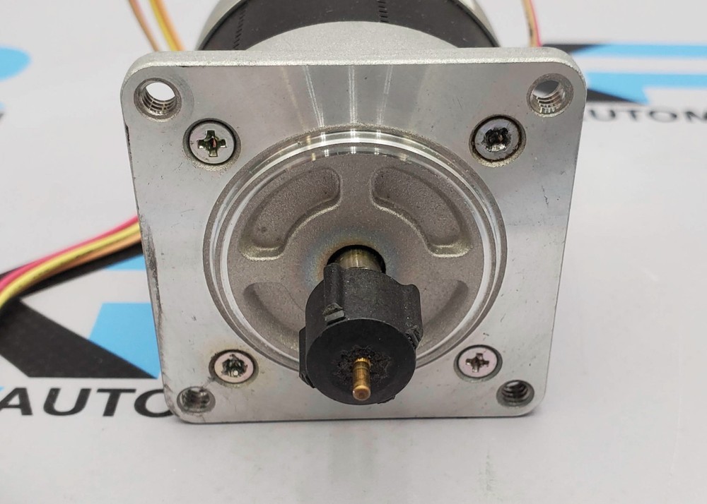 Shinano STH-55D334 Stepper Motor