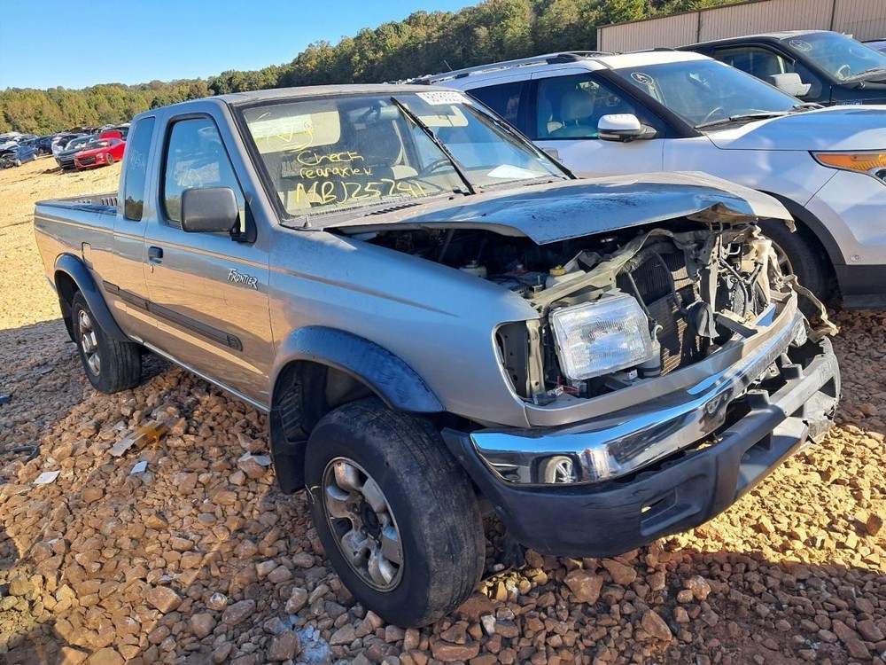 Fuse Box Engine King Cab VIN E 4th Digit VG33E Fits 00-01 FRONTIER 4828430