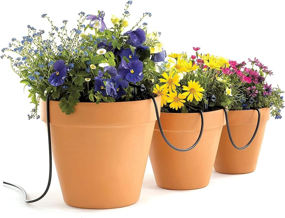 R560DP Automatic Drip Irrigation System for 20 Plants with Programmable Timer
