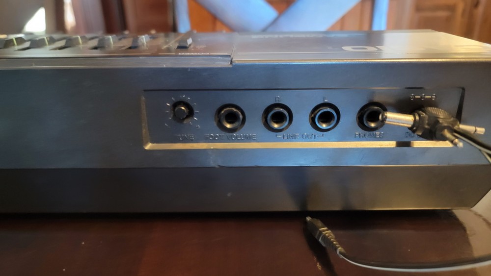 Casio SK-2100 Sampling Keyboard, Vintage Casio Sampling Keyboard