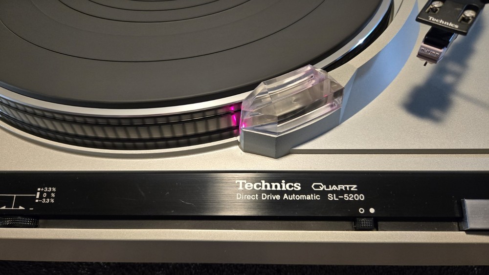 Technics Direct Drive SL-5200 Turntable, Serviced, Recapped New Covers Available