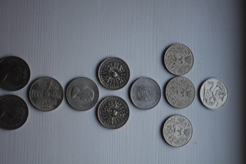 Queen Elizabeth commemorative crowns plus others