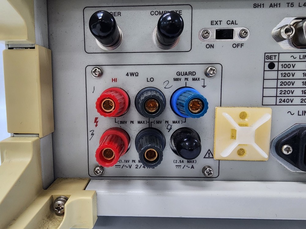 Advantest R6871E-DC Digital Multimeter