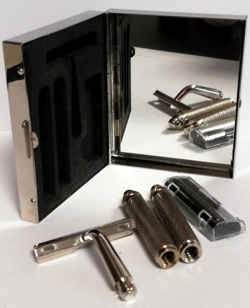 Davidoff Cigarettes Compact Travel Shaving Kit