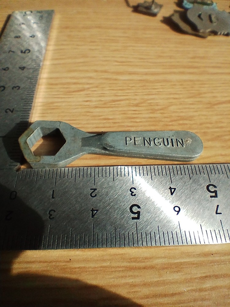 Genuine Triang Penguin Hexagonal spanner (A12)