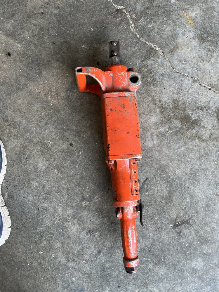 Rockwell Model B Pneumatic Hacksaw.