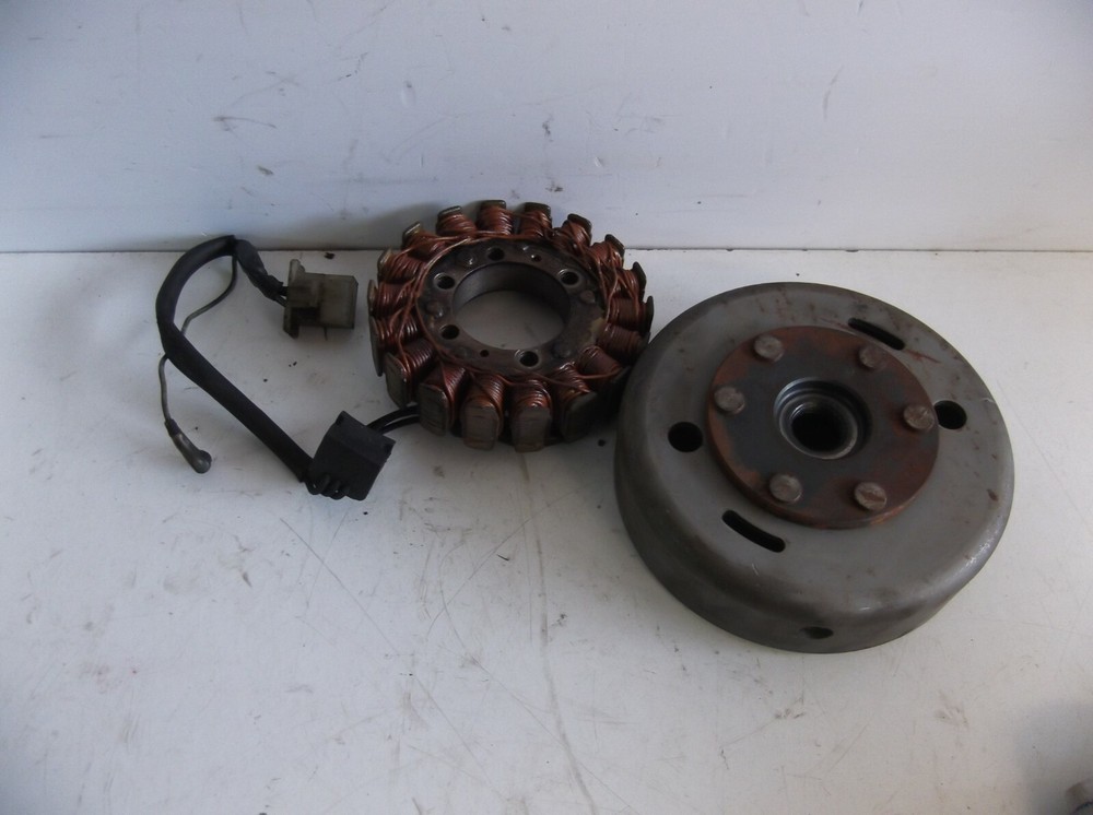 KAWASAKI GPZ400 R GENERATOR STATOR AND ROTOR