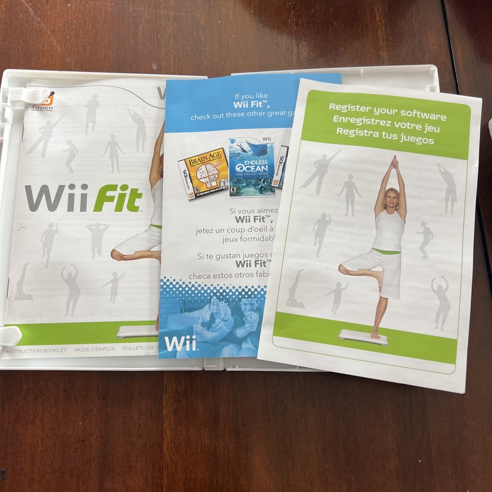 Wii Fit (Nintendo Wii, 2008) Complete Tested