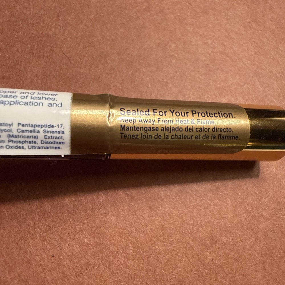 SeneGence SeneDerm Solutions LashExtend Black Lash Extend Eyelash Growth