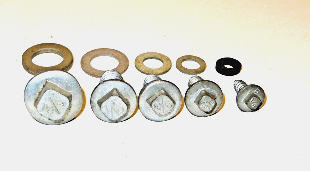 Vintage 5 Pack Boiler Plug 1/4" - 1/2" plus Leak Master Lead Plug