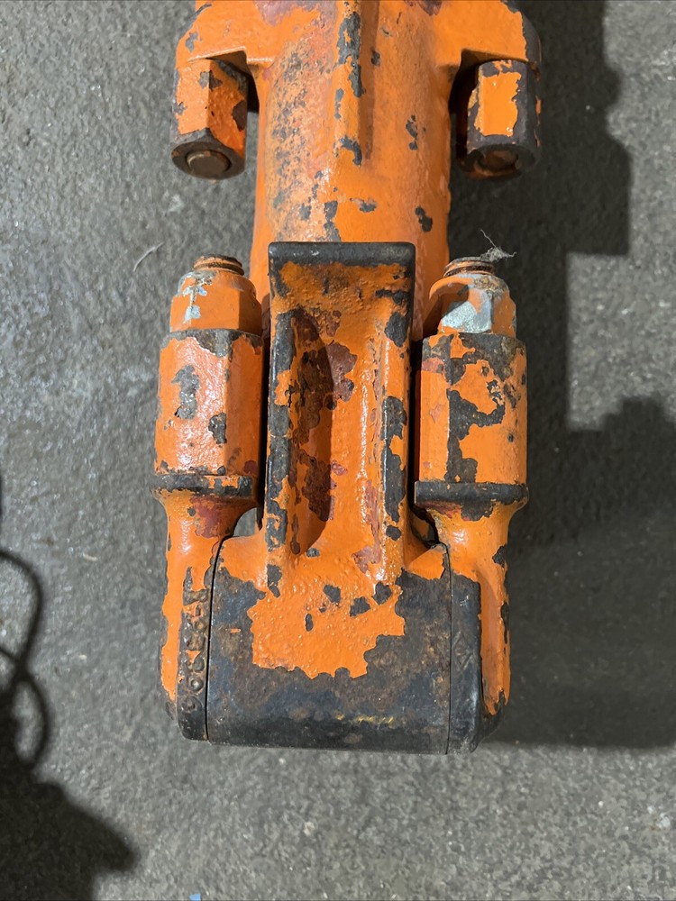 Chicago Pneumatic Pavement Breaker Jack Hammer. Unknown Model. Weight: 56 LBS