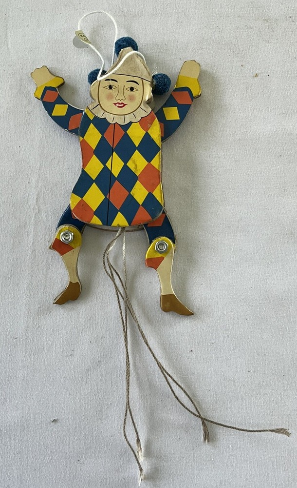 Wooden Pull String Jumping Jack