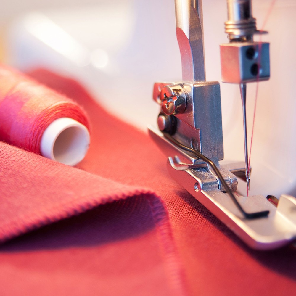 Upholstery Sewing Thread 284 Yards 260m Polyester String Purple