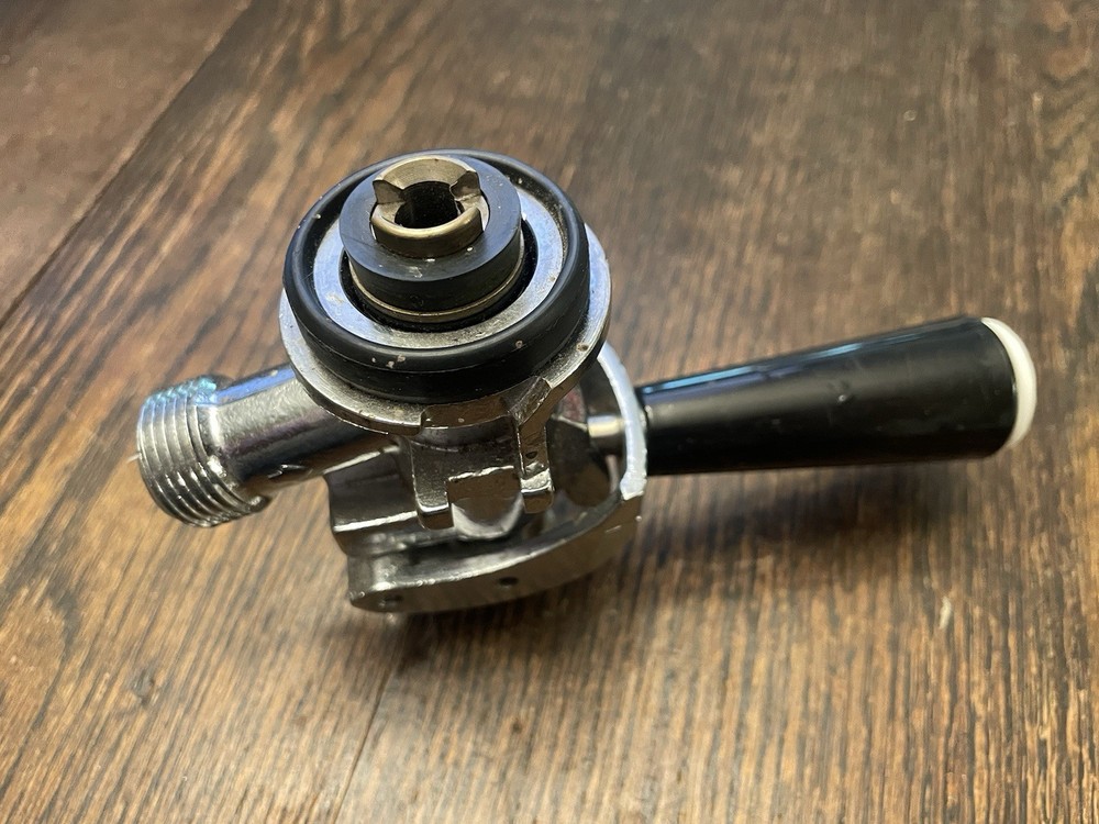 US Sankey "D" System Keg Coupler