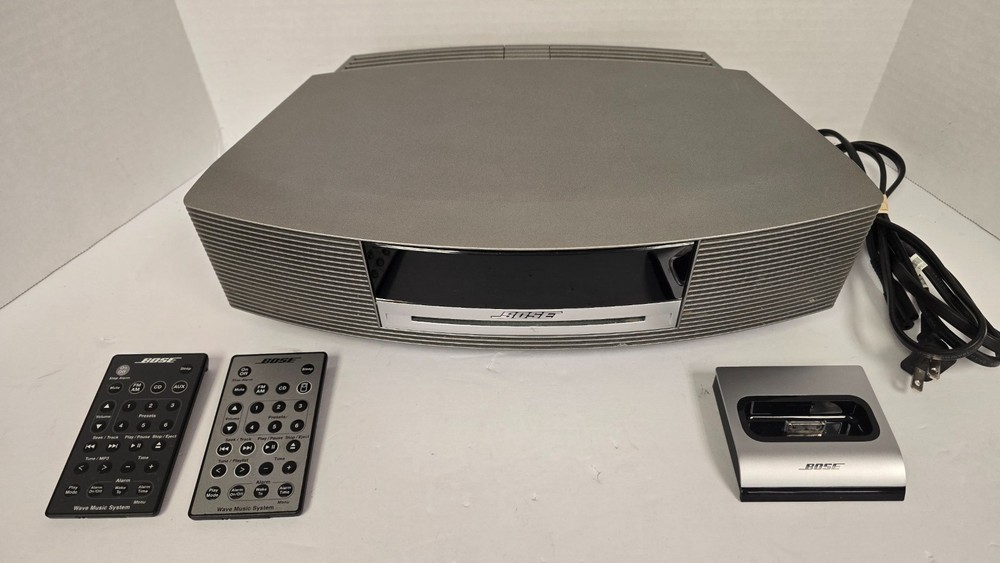 BOSE Wave Music System Silver Including 2 Remotes *Tested & Working*
