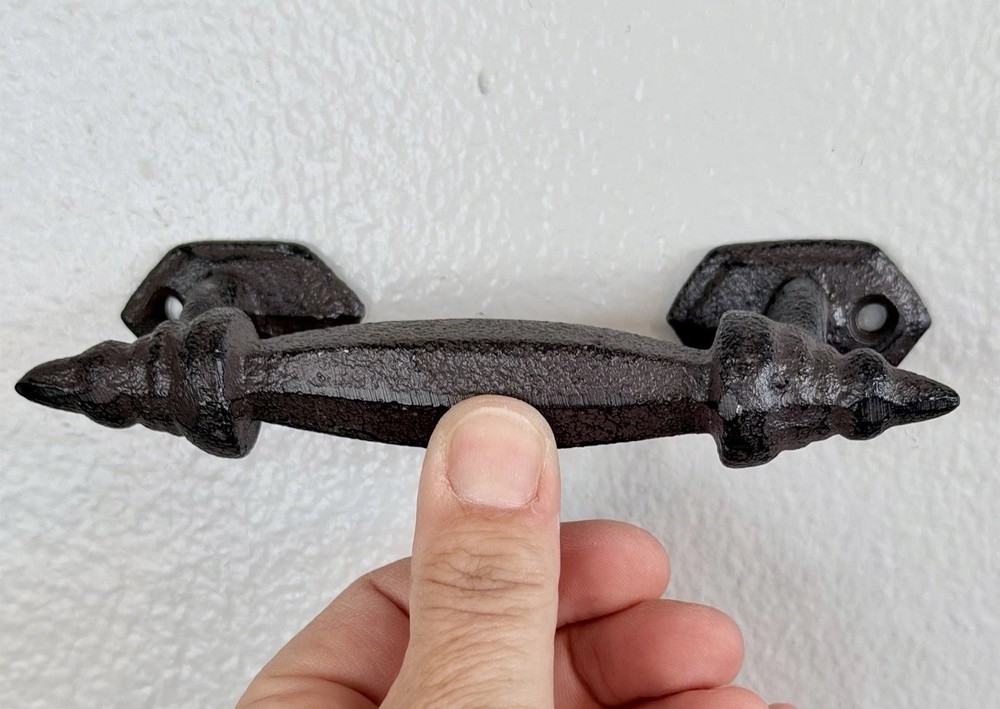 Rustic Cast Iron Barn Gate Pulls Vintage Style Drawer Handle Heavy Duty 2 Pack